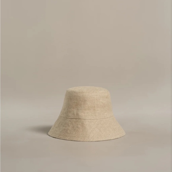 NWT! JENNI KAYNE Linen Bucket Hat - M/L - Picture 1 of 3